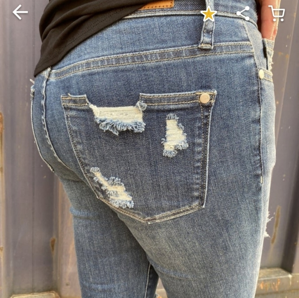 Judy Blue skinny jeans - Picture 2 of 6